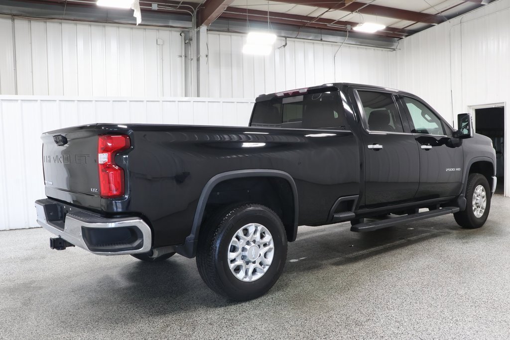 Used 2020 Chevrolet Silverado 2500 LTZ image 6