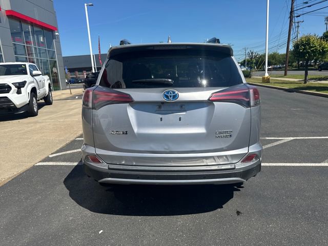 Used 2018 Toyota RAV4 Limited AWD/4WD image 4