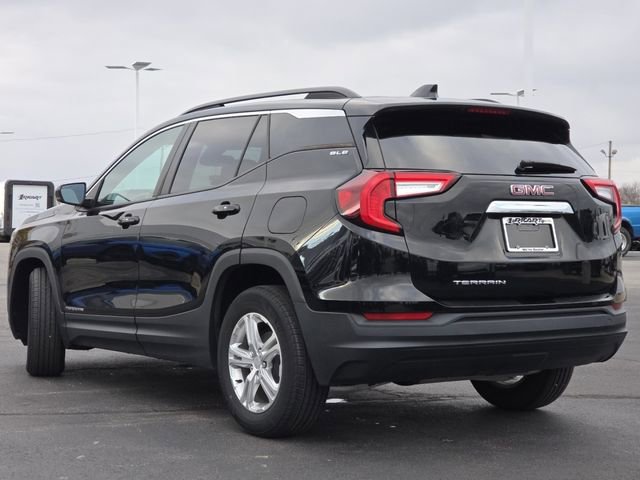 Used 2022 GMC Terrain SLE w/ Driver Convenience Package image 19