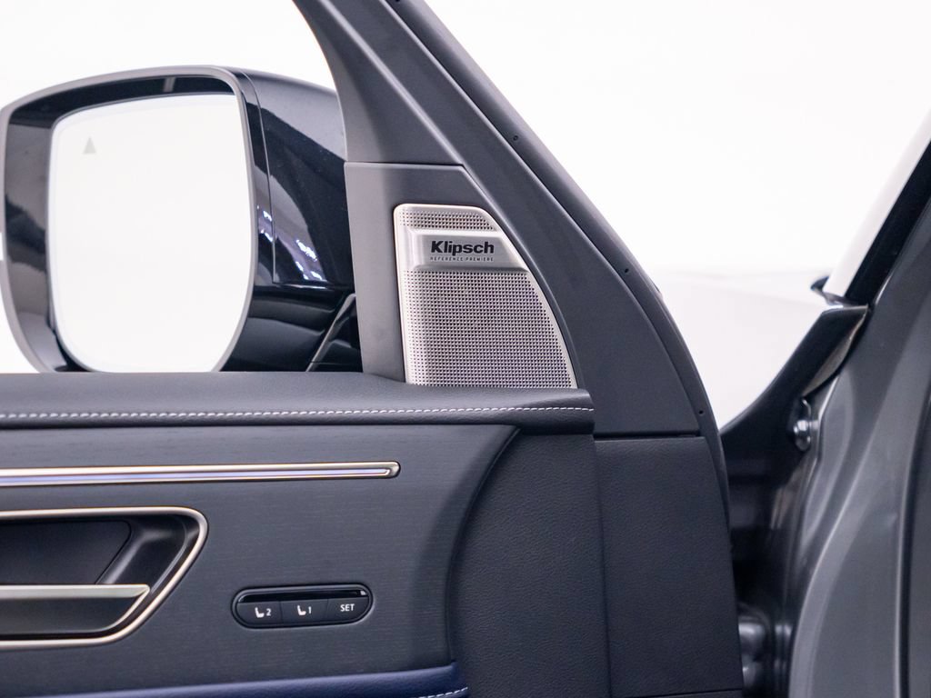 New 2027 INFINITI QX80 Sensory w/ Sport Exterior Package AWD/4WD image 13