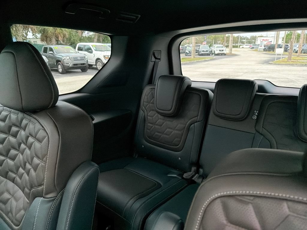 New 2026 Nissan Armada Platinum Reserve AWD/4WD image 32