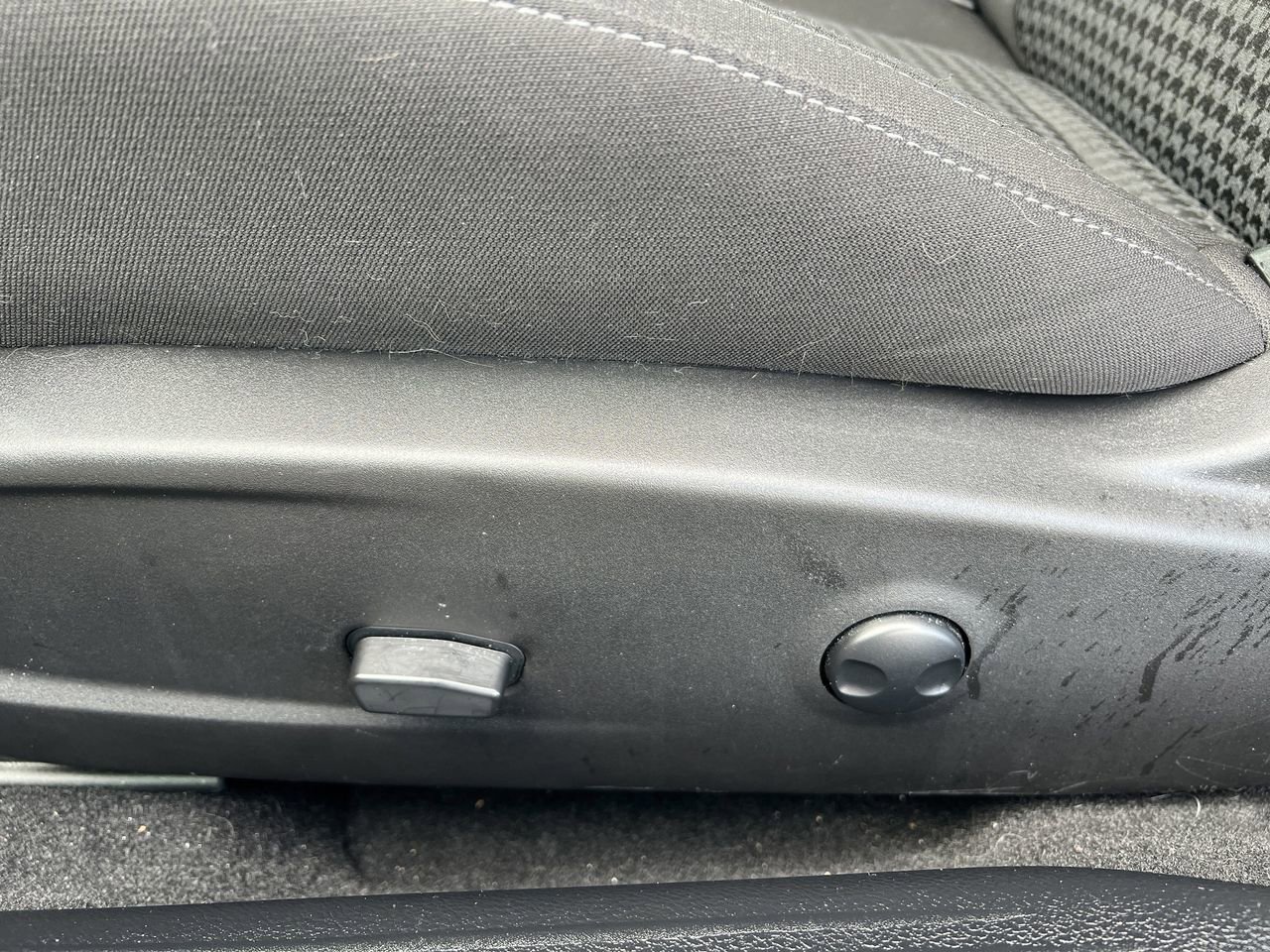 Used 2023 Dodge Challenger R/T w/ Blacktop Package image 21