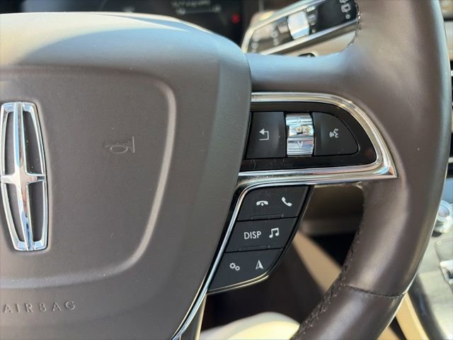 Used 2022 Lincoln Nautilus Reserve w/ Equipment Group 202A image 15