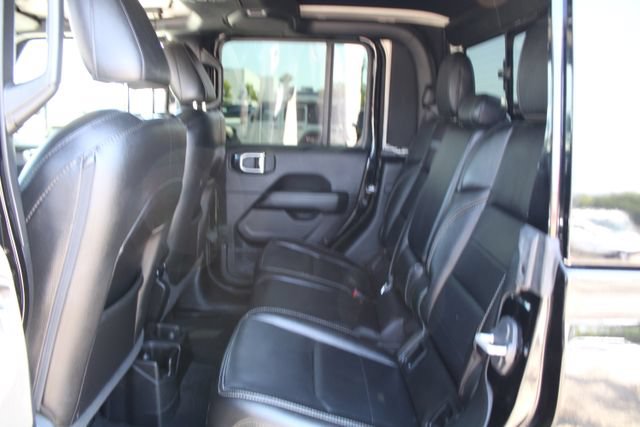 Used 2020 Jeep Gladiator Overland w/ Popular Equipment Package AWD/4WD image 41