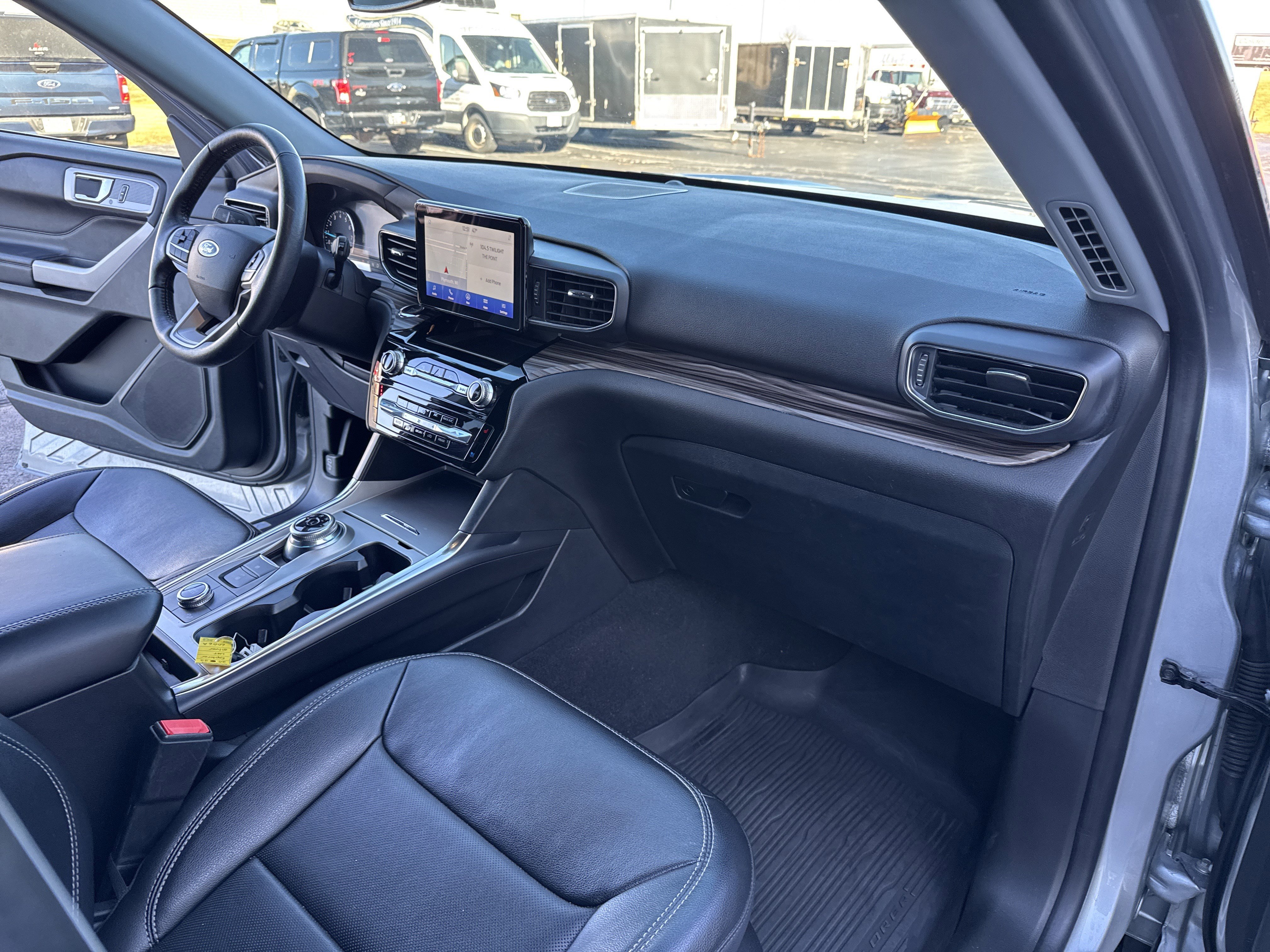 Certified 2022 Ford Explorer Limited AWD/4WD image 29