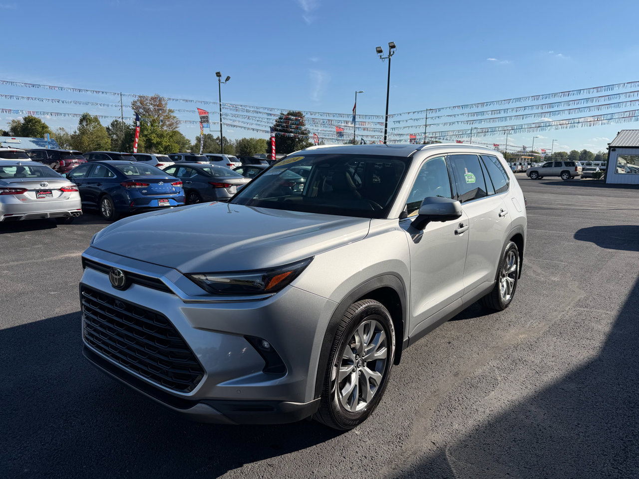 Used 2024 Toyota Grand Highlander FWD image 10