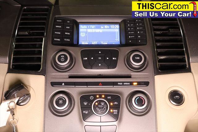 Used 2013 Ford Taurus SE FWD image 18