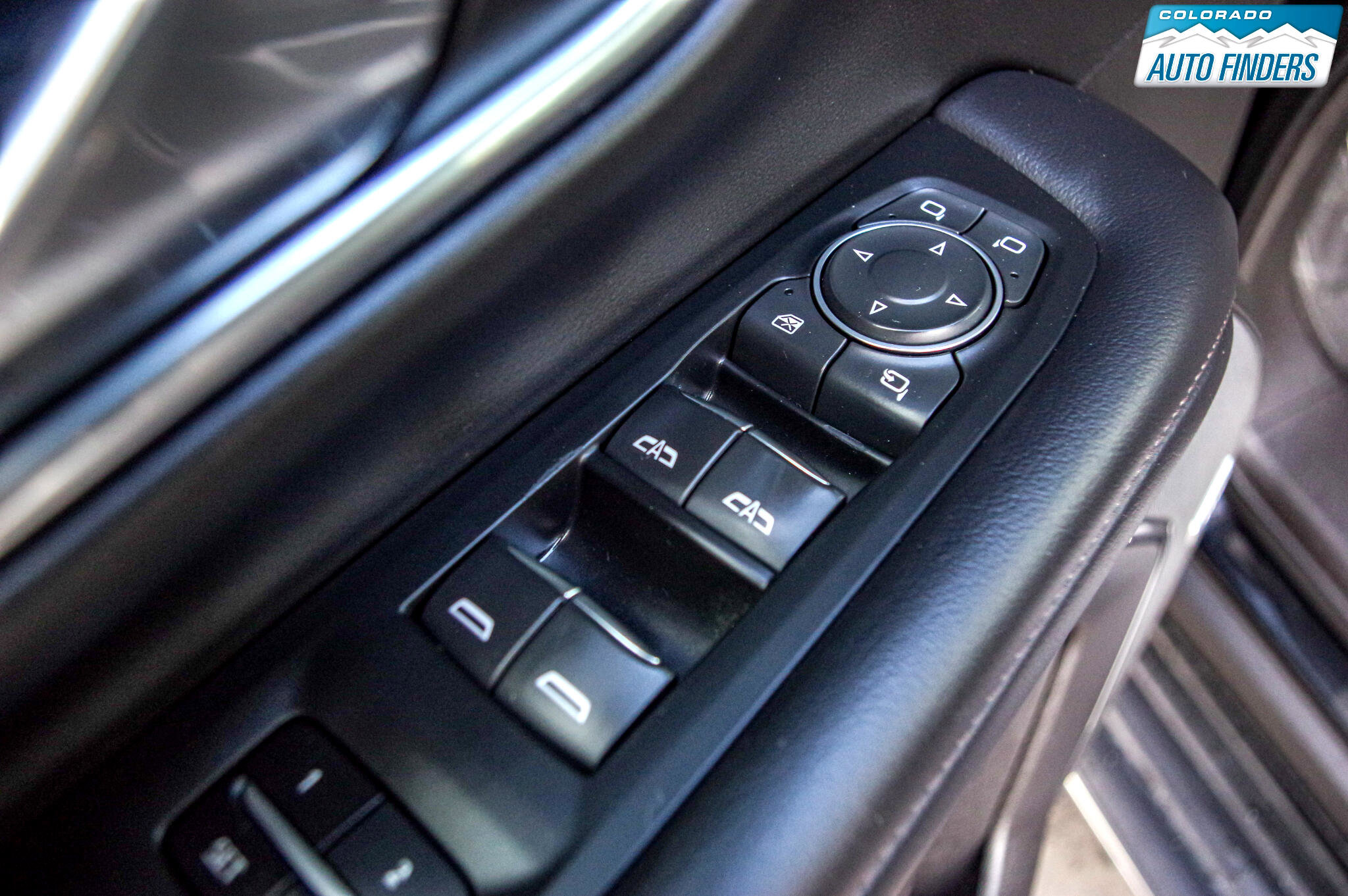 Used 2021 Chevrolet Tahoe High Country image 11