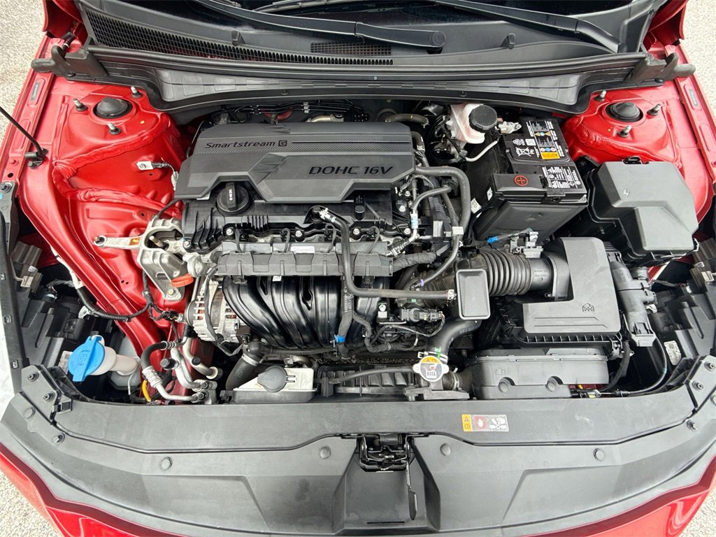 Used 2023 Hyundai Elantra SEL w/ Convenience Package image 17