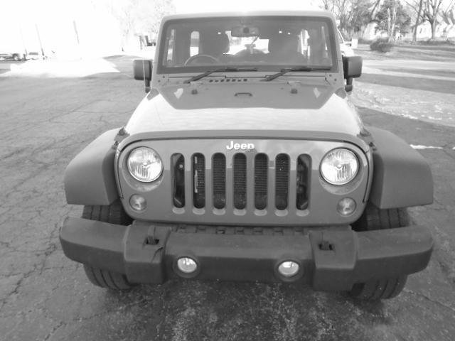 Used 2014 Jeep Wrangler Unlimited Sport image 3