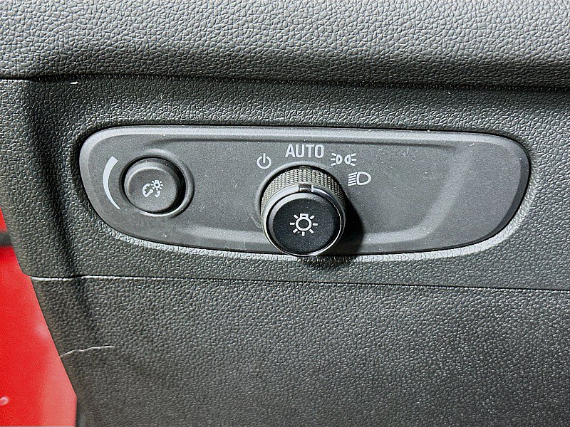 Used 2023 Buick Envision Preferred AWD/4WD image 10