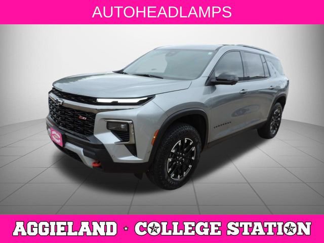 Used 2025 Chevrolet Traverse Z71 AWD/4WD image 8