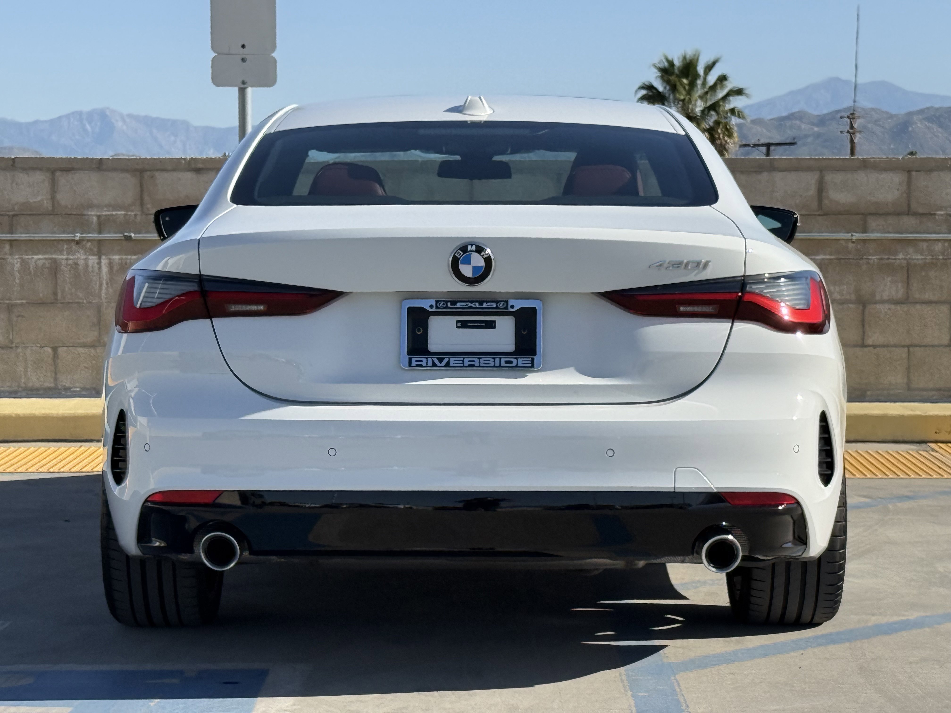 Used 2025 BMW 430i Coupe w/ Convenience Package image 10