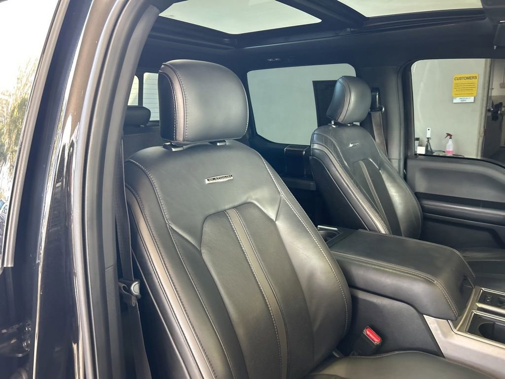 Used 2015 Ford F150 Platinum w/ Equipment Group 701A Luxury image 27