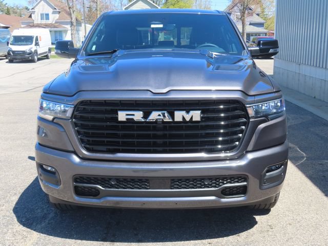 New 2026 RAM 1500 Laramie AWD/4WD image 12