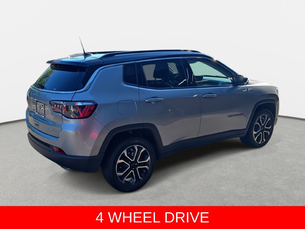 Certified 2022 Jeep Compass Limited w/ Sun and Sound Group AWD/4WD image 5