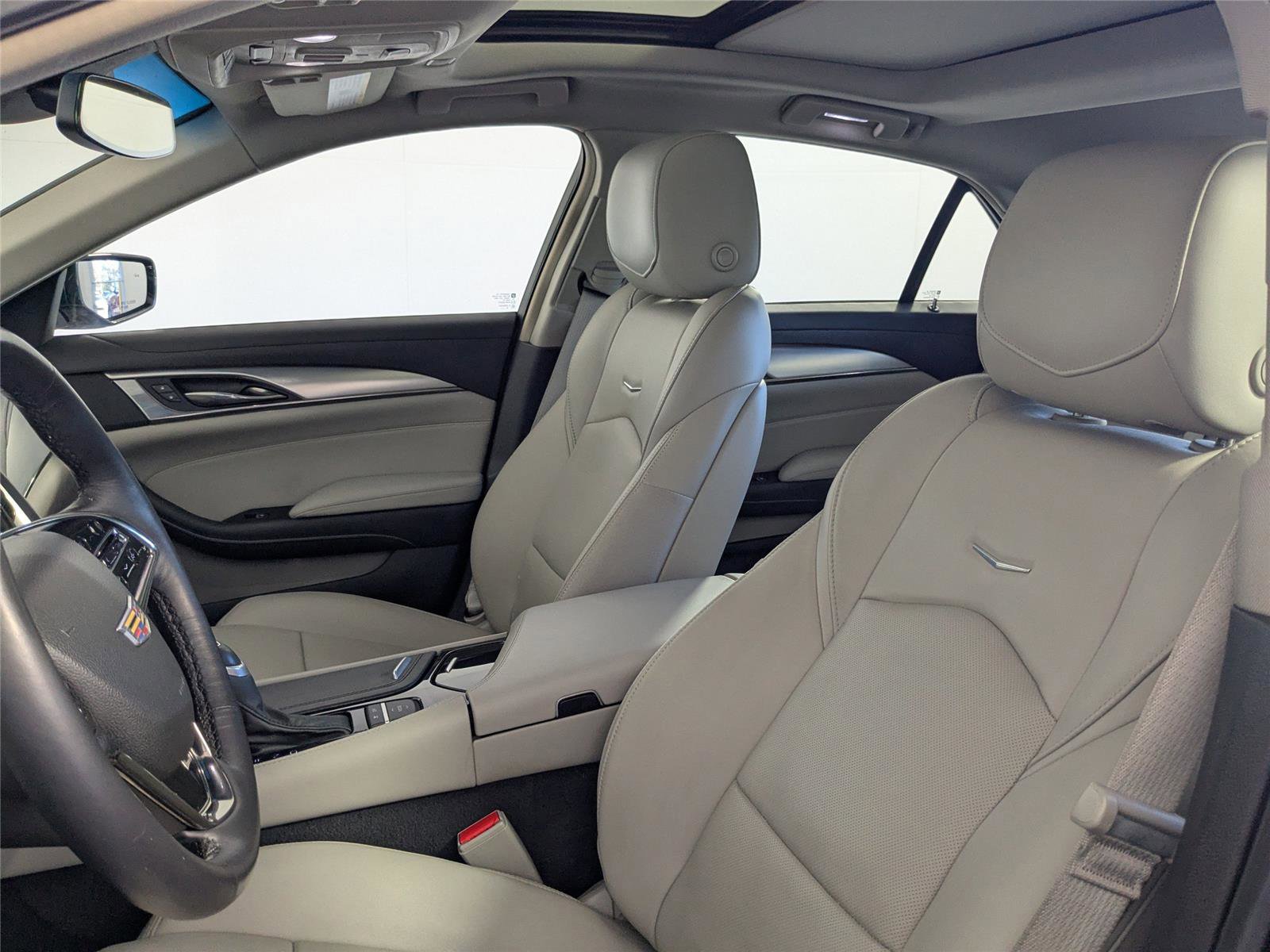 Used 2019 Cadillac CTS Luxury image 12