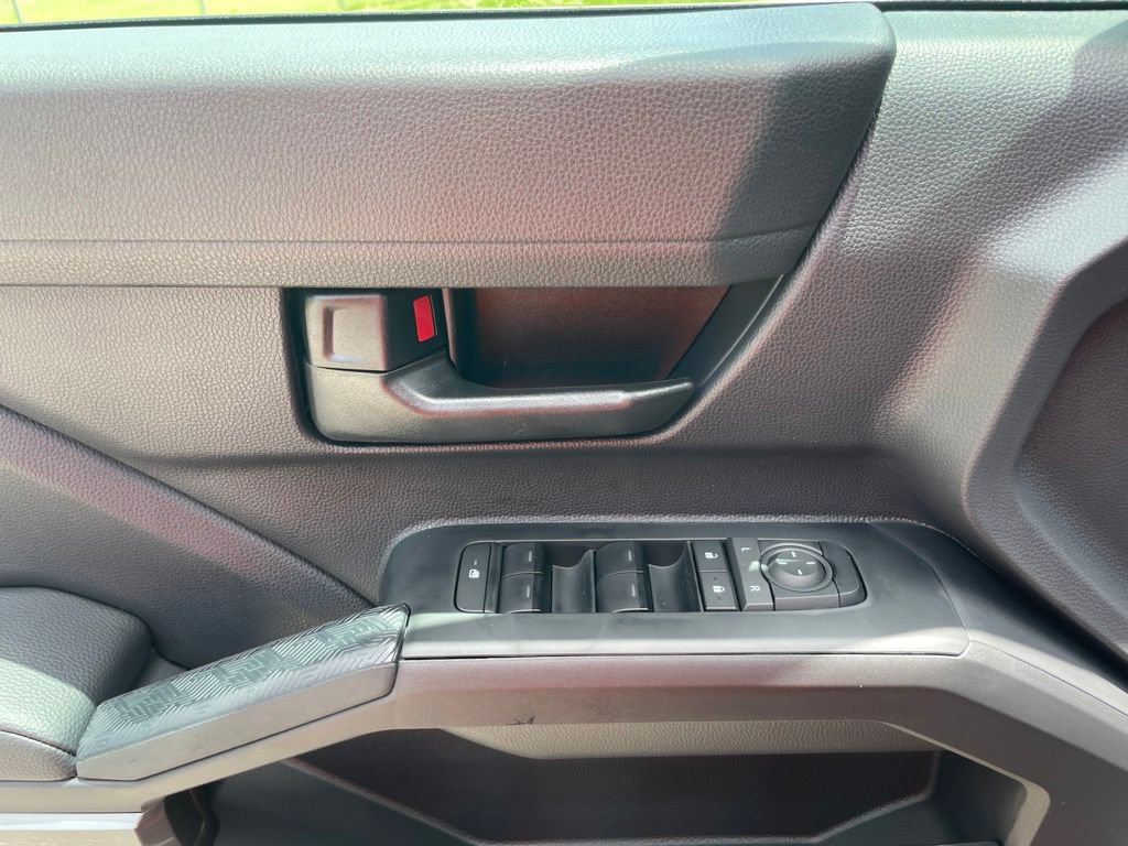 New 2026 Toyota Tacoma SR5 AWD/4WD image 16