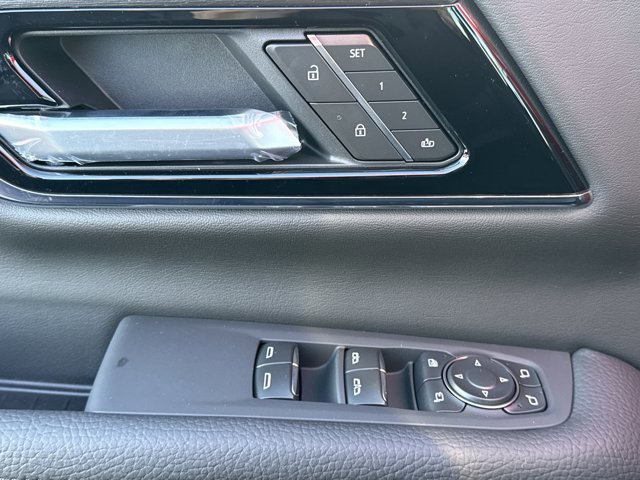 New 2026 GMC Yukon XL Denali w/ Sun & Power Step Package image 17