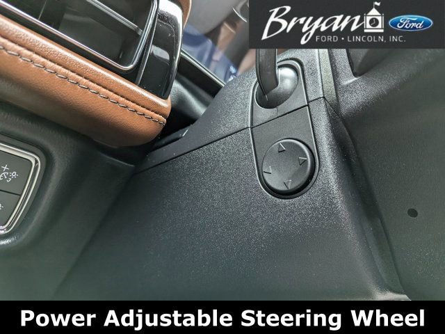 Used 2022 Lincoln Nautilus Reserve w/ Equipment Group 202A image 28