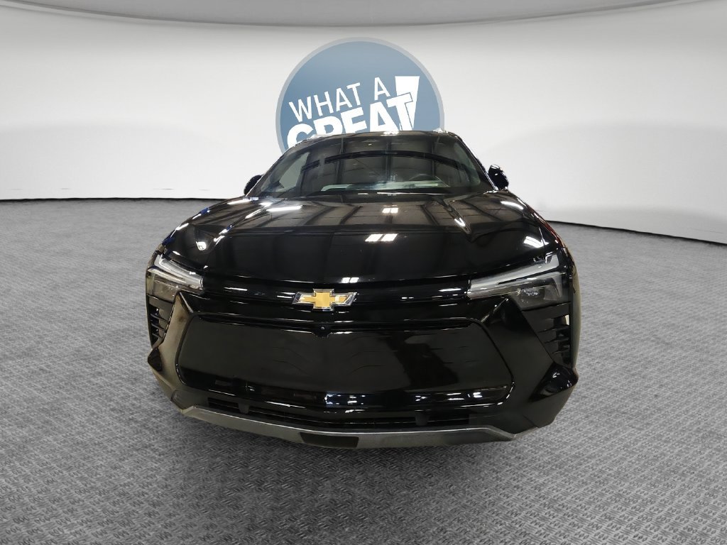 Used 2025 Chevrolet Blazer EV LT AWD/4WD image 11