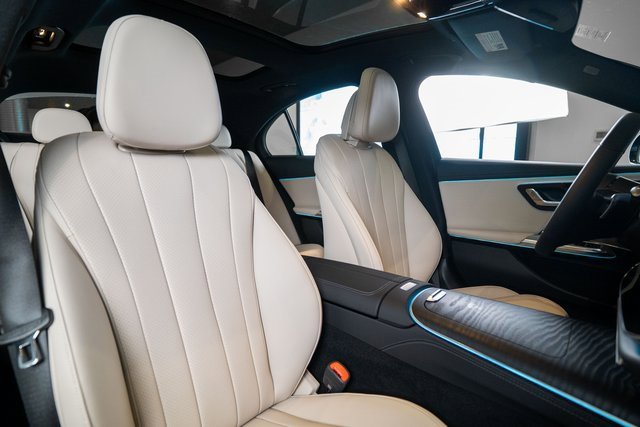 New 2026 Mercedes-Benz E 350 4MATIC Sedan image 12