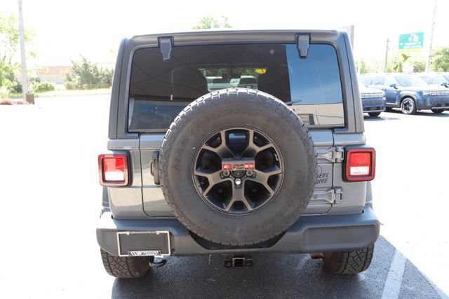 Used 2021 Jeep Wrangler Unlimited Sport AWD/4WD image 6