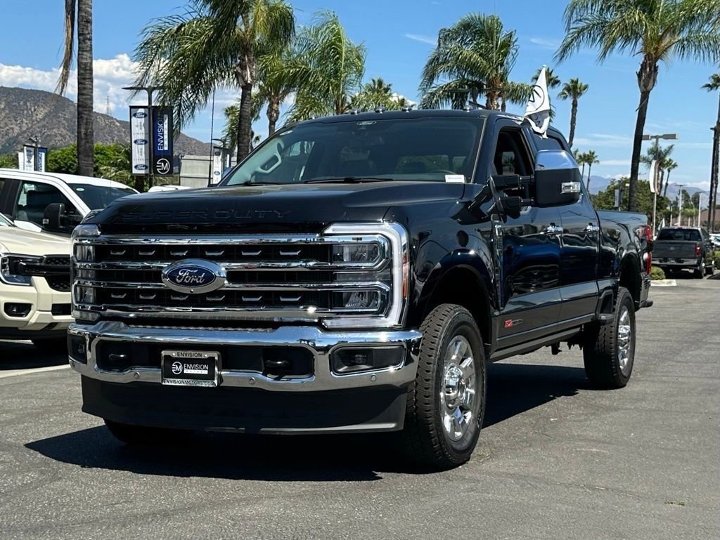 New 2025 Ford F350 Lariat w/ Black Appearance Package AWD/4WD image 5