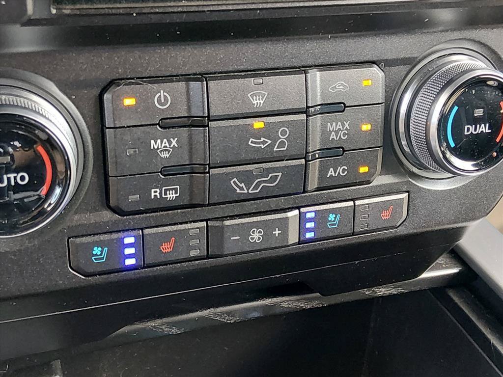 Used 2018 Ford F150 Platinum w/ Equipment Group 701A Luxury AWD/4WD image 21