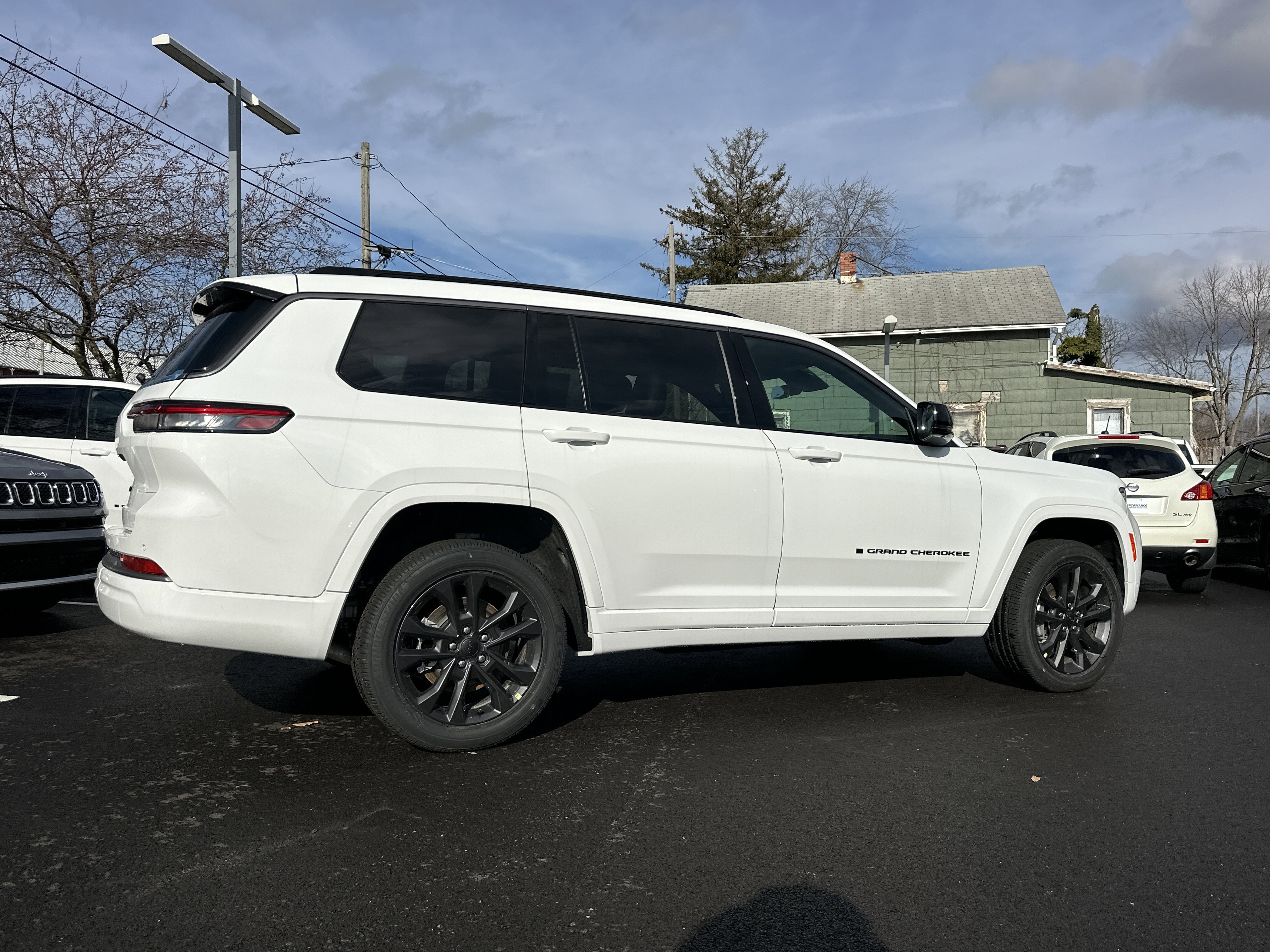 New 2026 Jeep Grand Cherokee L Limited image 20