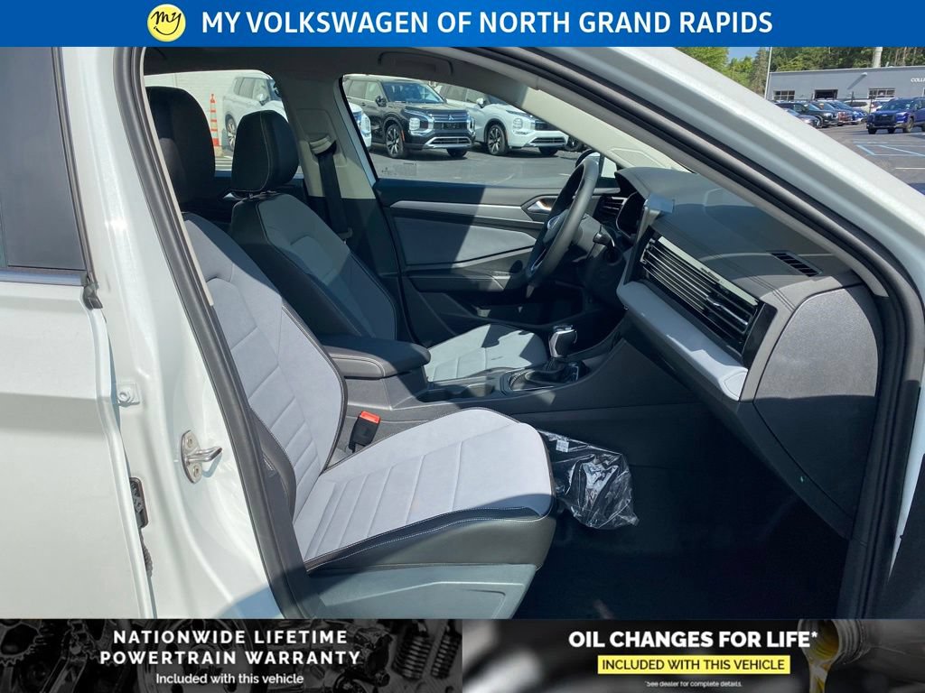 New 2026 Volkswagen Jetta SE FWD image 20