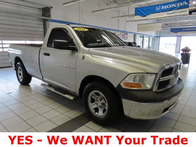 Used 2011 RAM 1500 ST w/ Chrome Appearance Group image 13