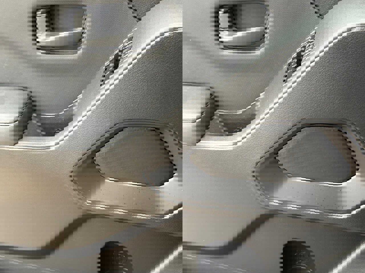 Certified 2022 Nissan Frontier S w/ Technology Package image 24