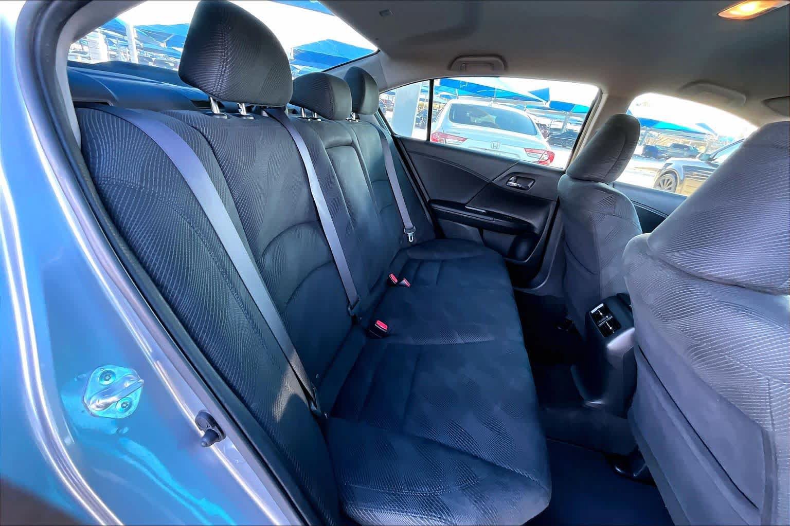 Used 2017 Honda Accord Hybrid Sedan image 20
