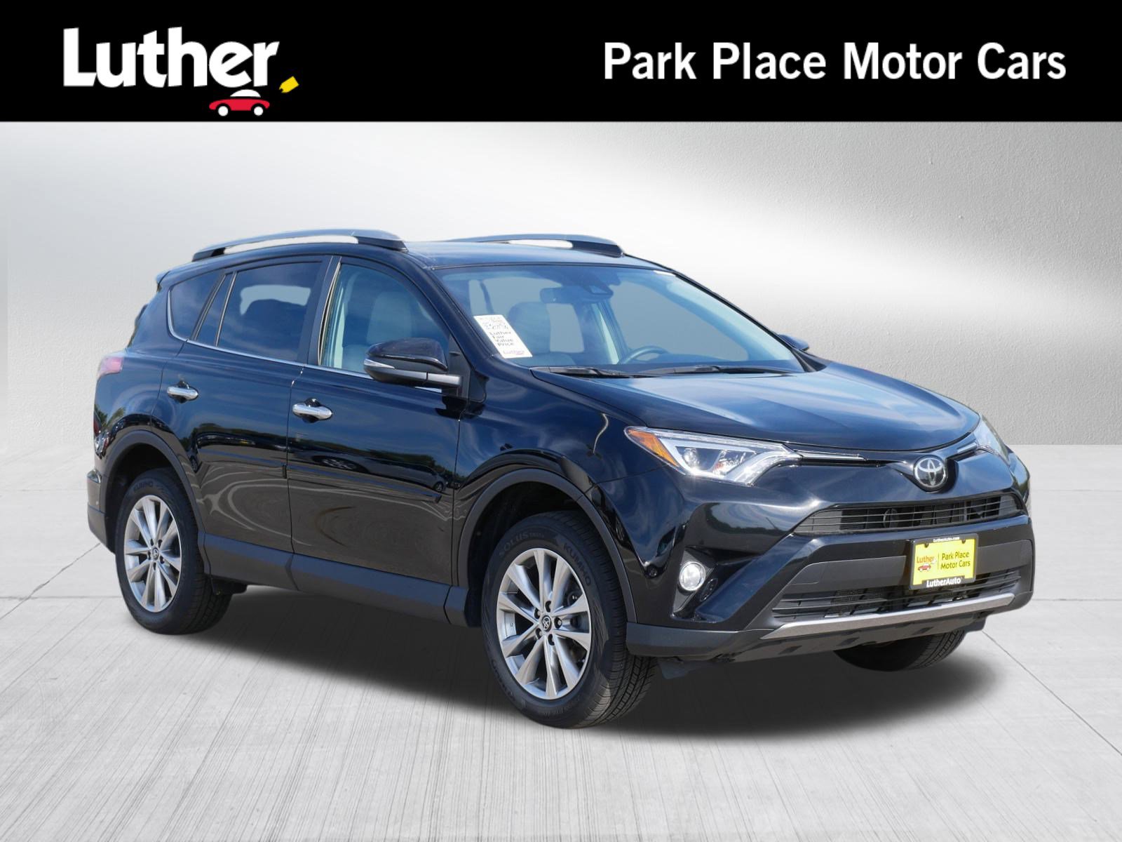 Used 2018 Toyota RAV4 Limited image 1