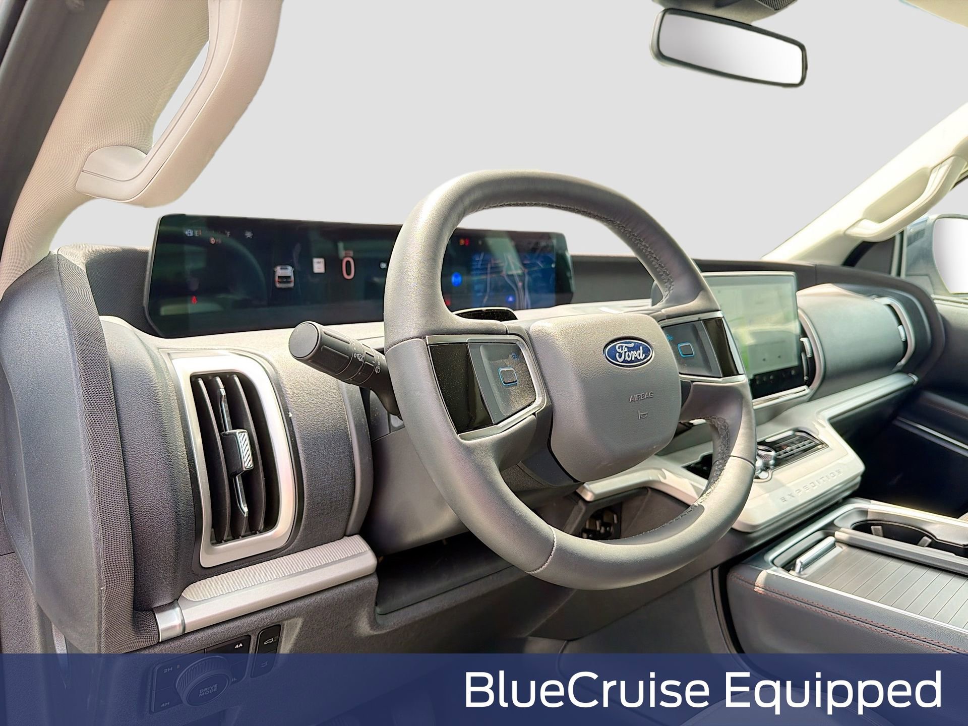 Used 2025 Ford Expedition Active AWD/4WD image 14