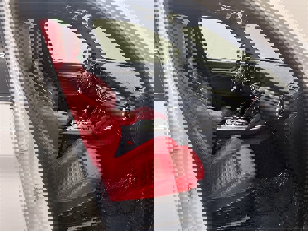 Used 2022 Alfa Romeo Stelvio Veloce image 50