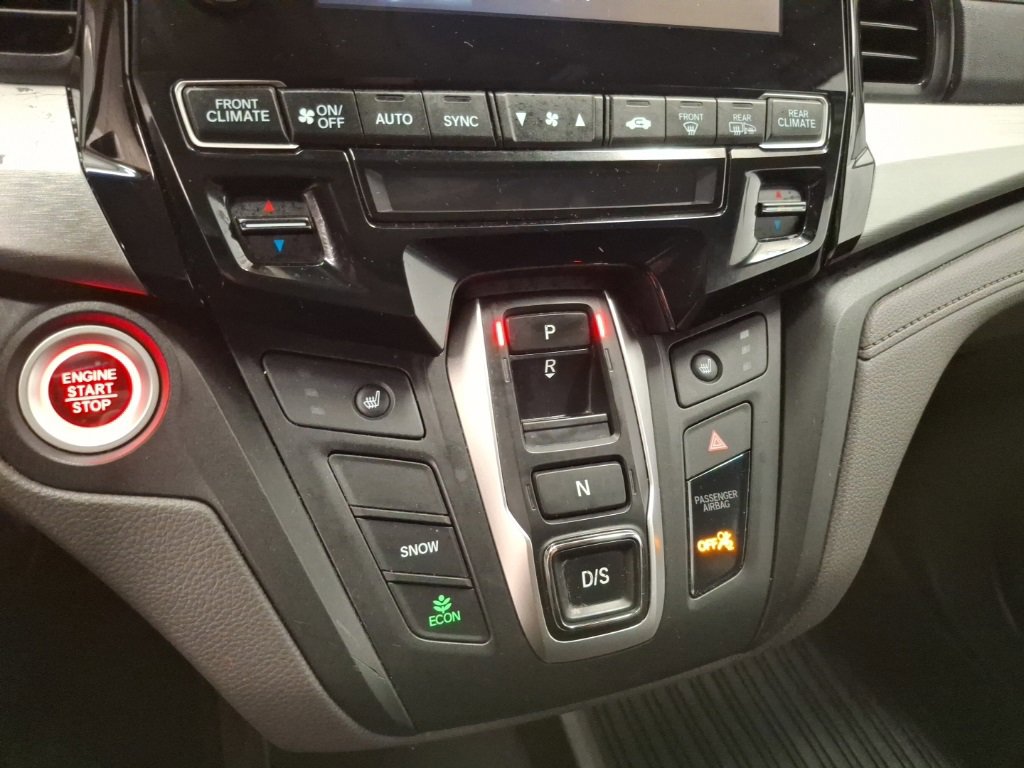 Used 2018 Honda Odyssey EX-L image 25