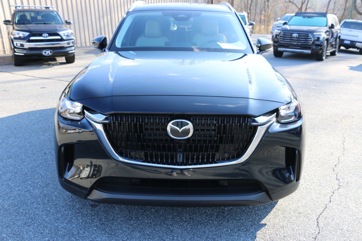 Used 2025 MAZDA CX-90 Plug-In Hybrid w/ Preferred image 11
