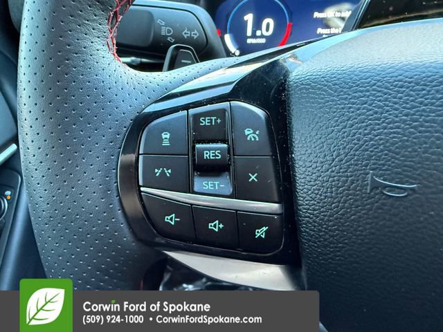 Certified 2025 Ford Explorer ST image 26