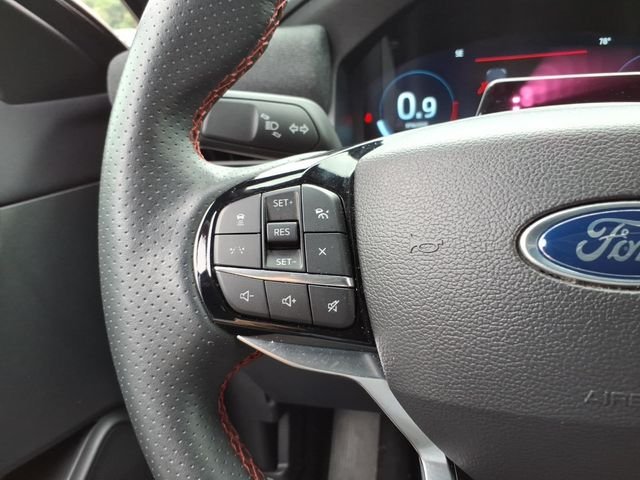 Used 2025 Ford Explorer ST-Line AWD/4WD image 24