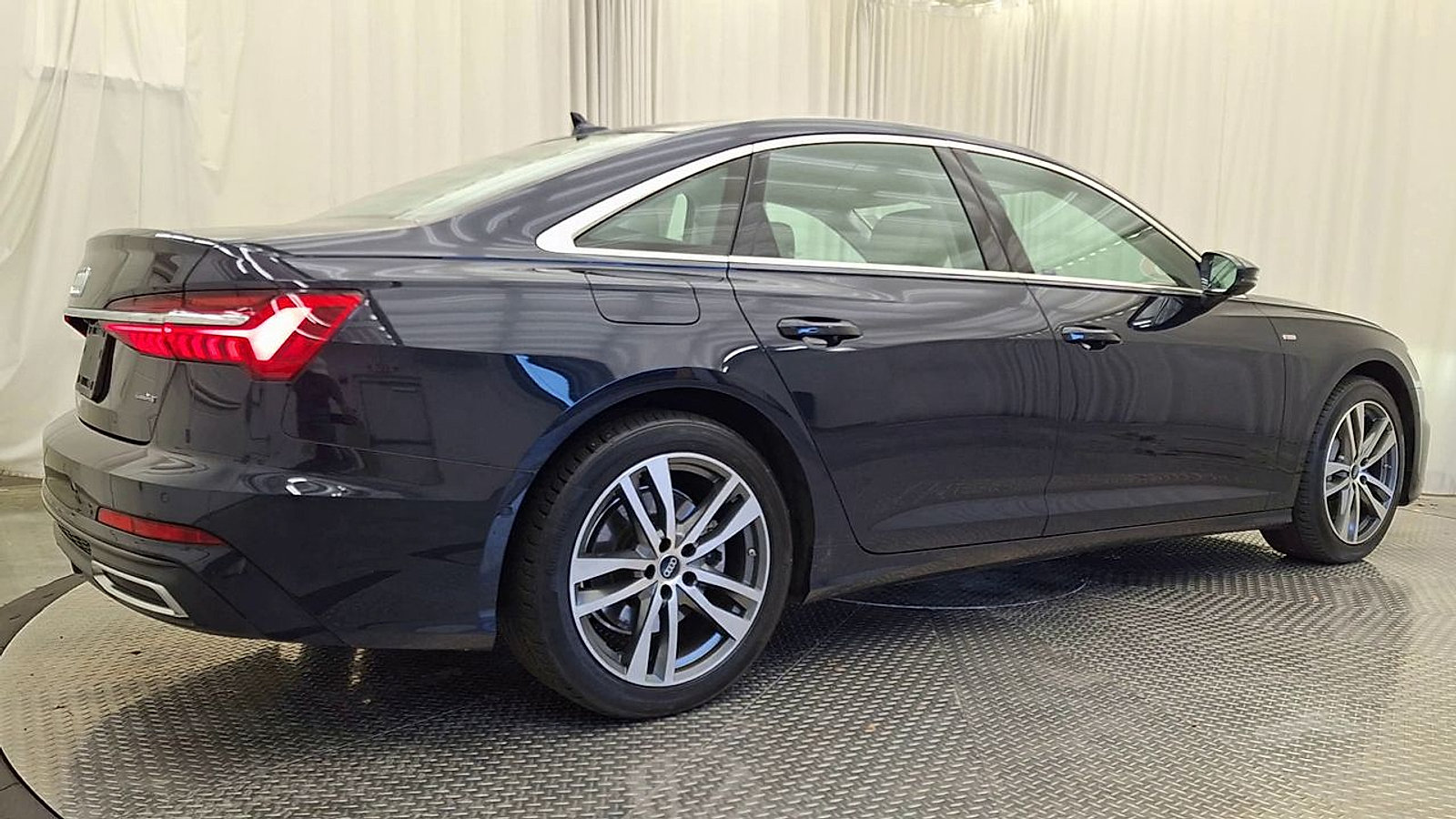 Used 2023 Audi A6 3.0T Premium AWD/4WD image 4