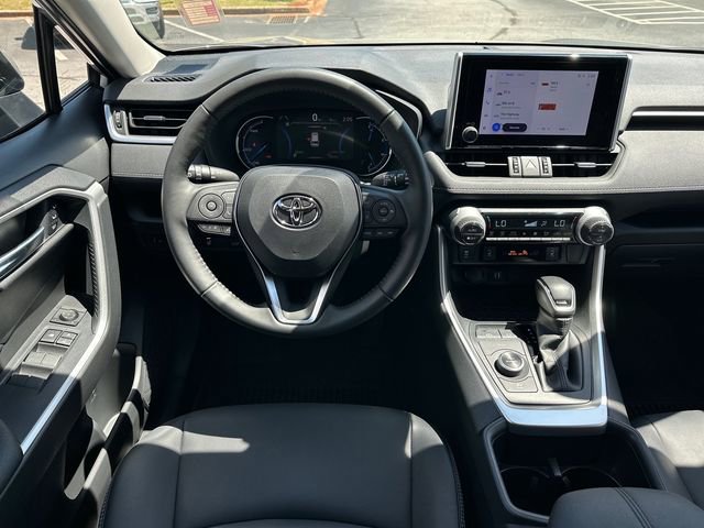 Used 2025 Toyota RAV4 XLE Premium w/ Weather Package AWD/4WD image 10