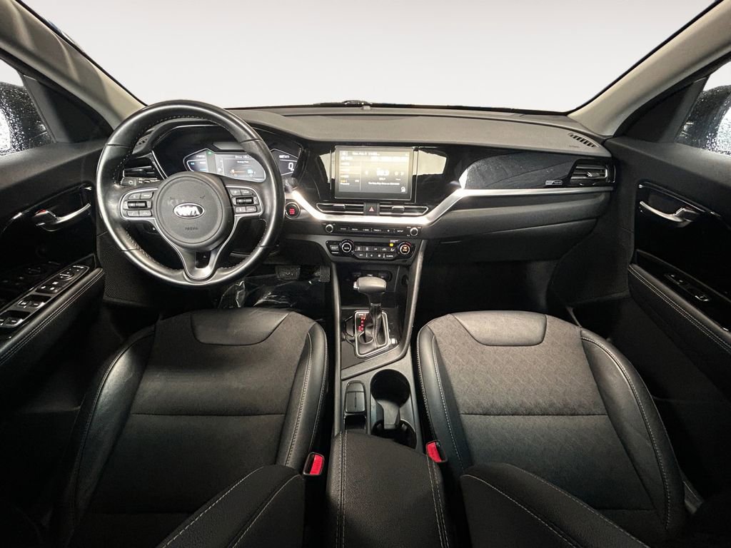 Used 2021 Kia Niro Touring image 13