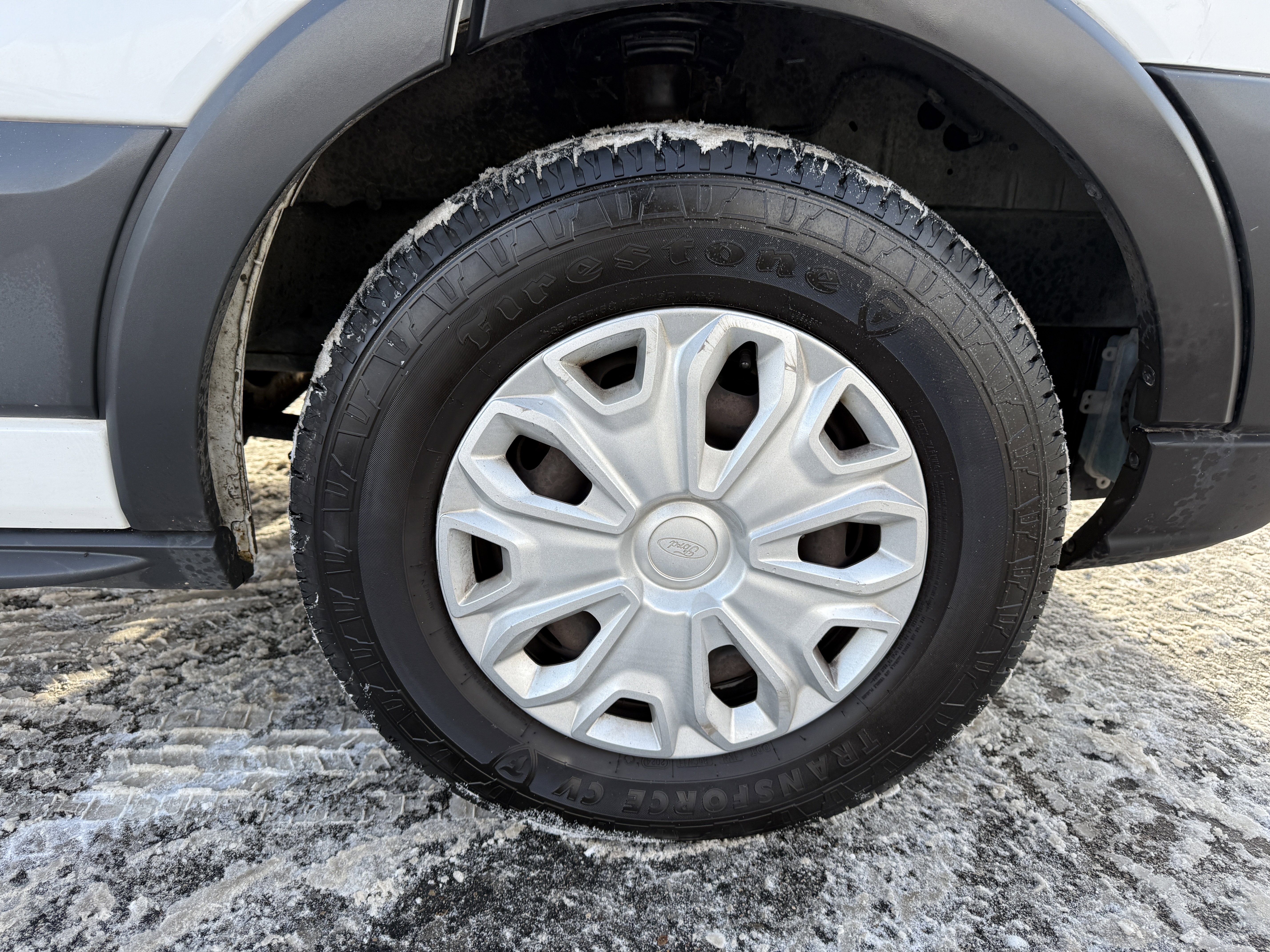 Used 2018 Ford Transit 350 XL image 25