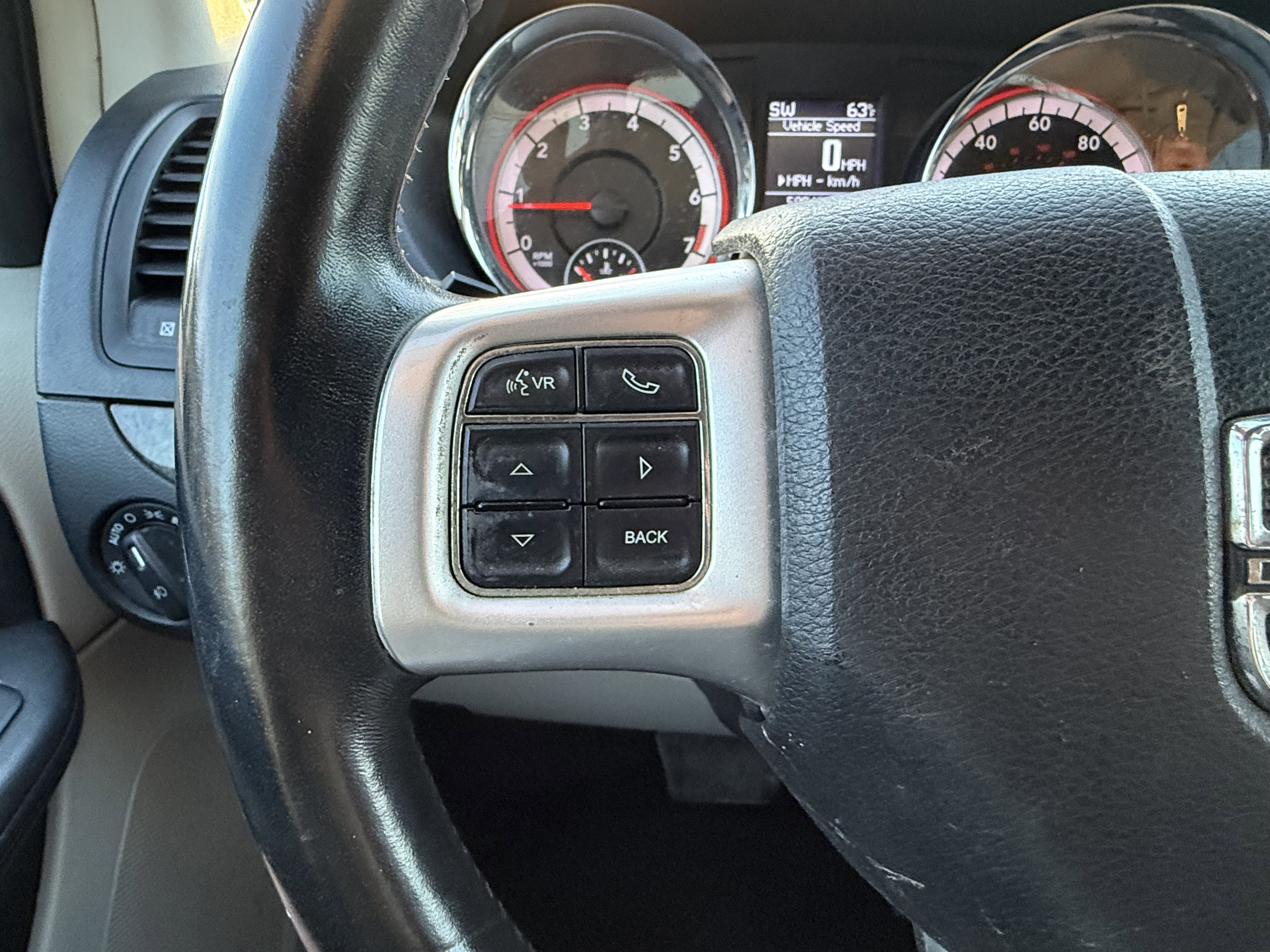 Used 2011 Dodge Grand Caravan Crew w/ Safety Sphere Group FWD image 21