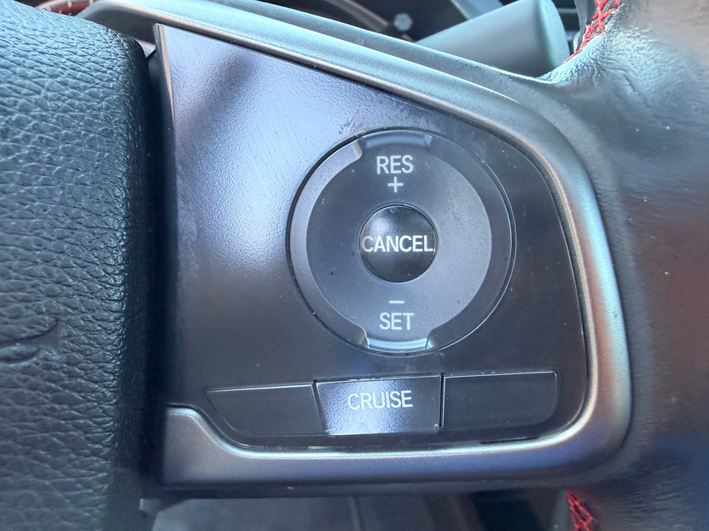 Used 2018 Honda Civic Si image 14