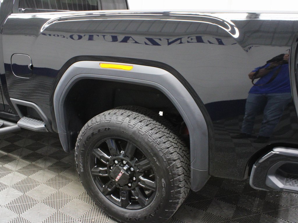 Used 2024 GMC Sierra 2500 AT4 image 47