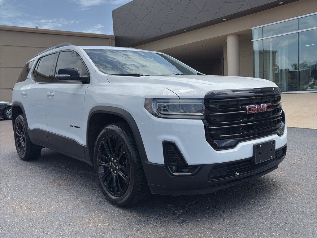 Used 2023 GMC Acadia SLT w/ Elevation Edition FWD image 3