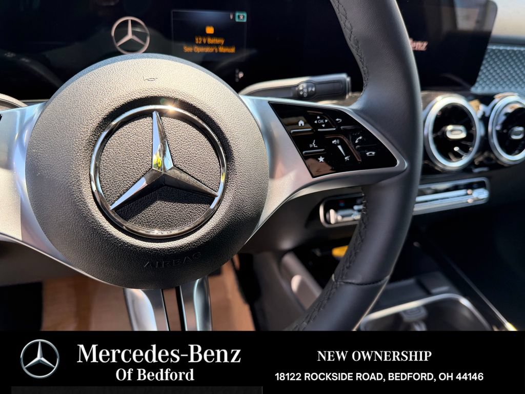 New 2026 Mercedes-Benz GLB 250 4MATIC image 12